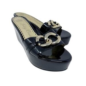 Vintage Y2K Juicy Couture Black Patent Leather Wedge Sandals Size 7 Chain Accent